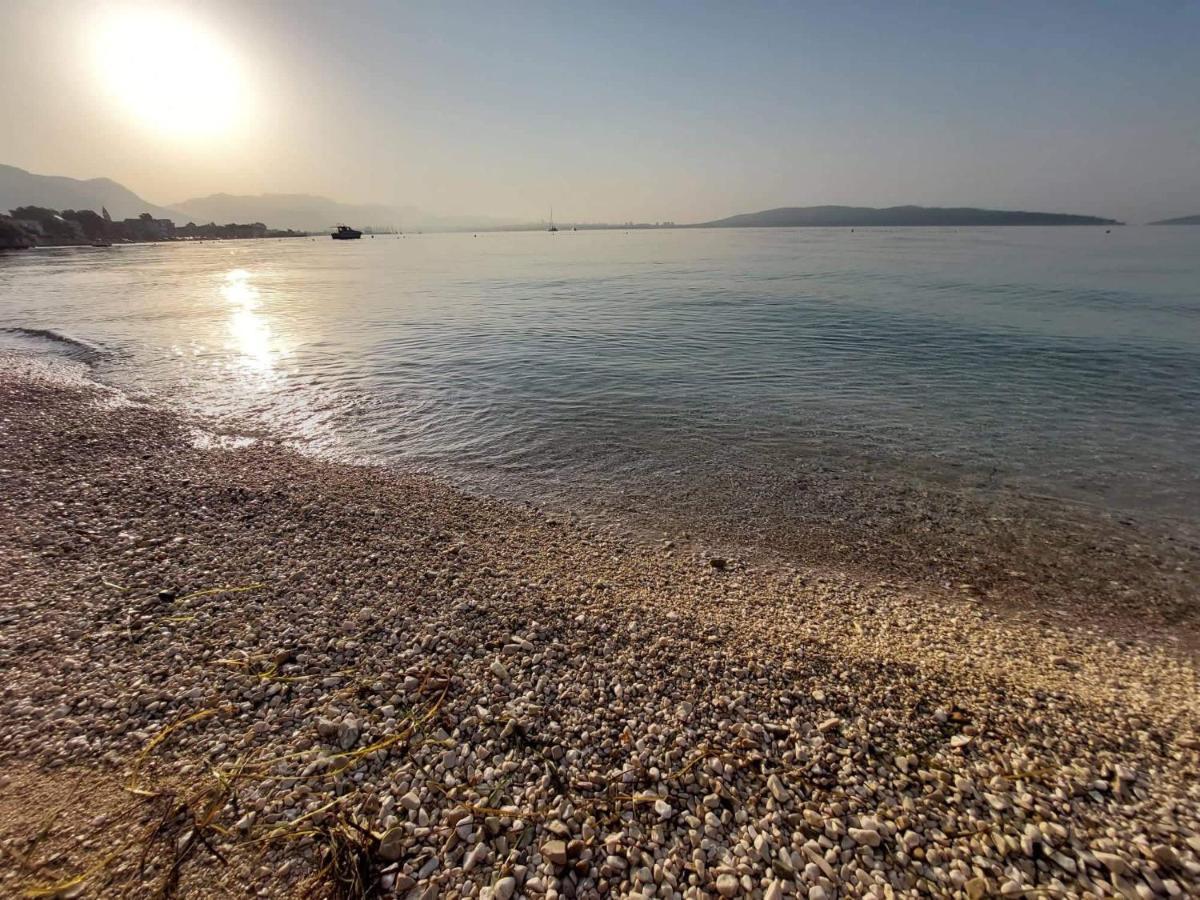 Ferienhaus Maestral - Kastel Kambelovac Kaštela Εξωτερικό φωτογραφία