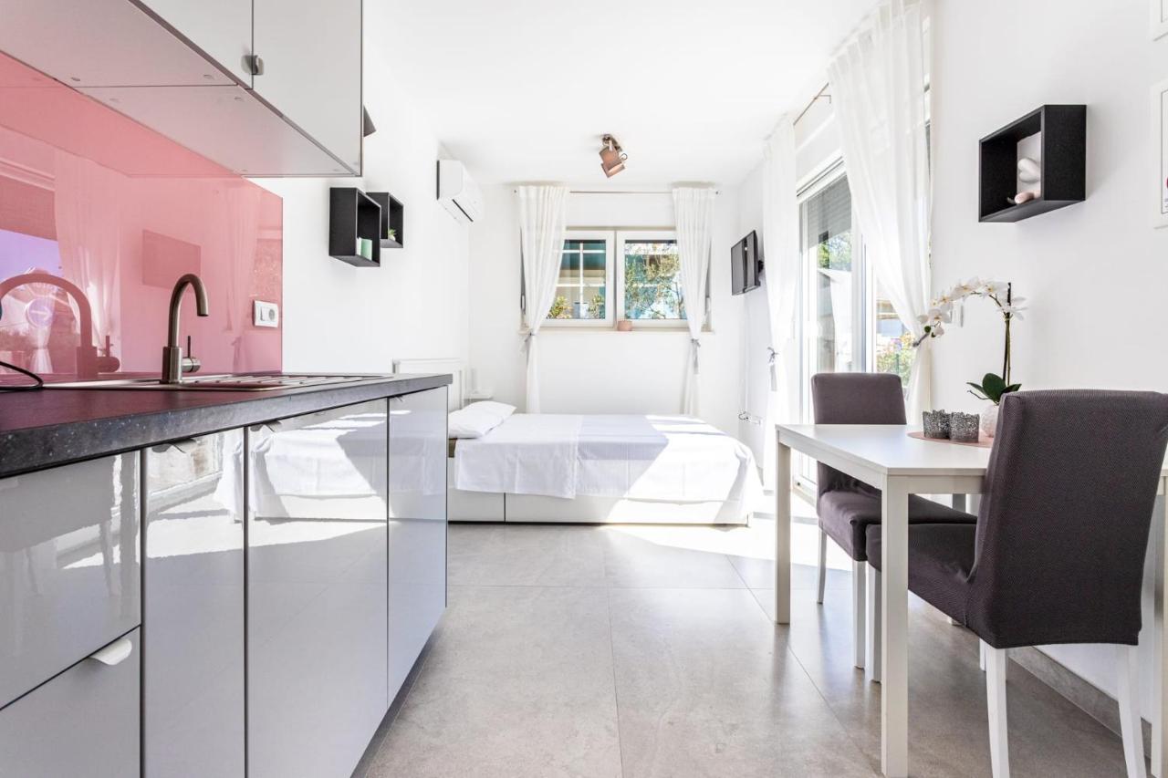 Ferienhaus Maestral - Kastel Kambelovac Kaštela Εξωτερικό φωτογραφία