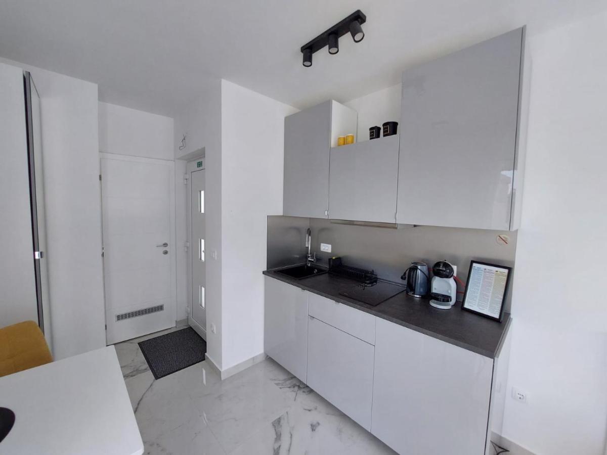 Ferienhaus Maestral - Kastel Kambelovac Kaštela Εξωτερικό φωτογραφία