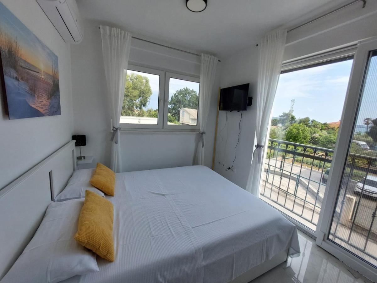 Ferienhaus Maestral - Kastel Kambelovac Kaštela Εξωτερικό φωτογραφία