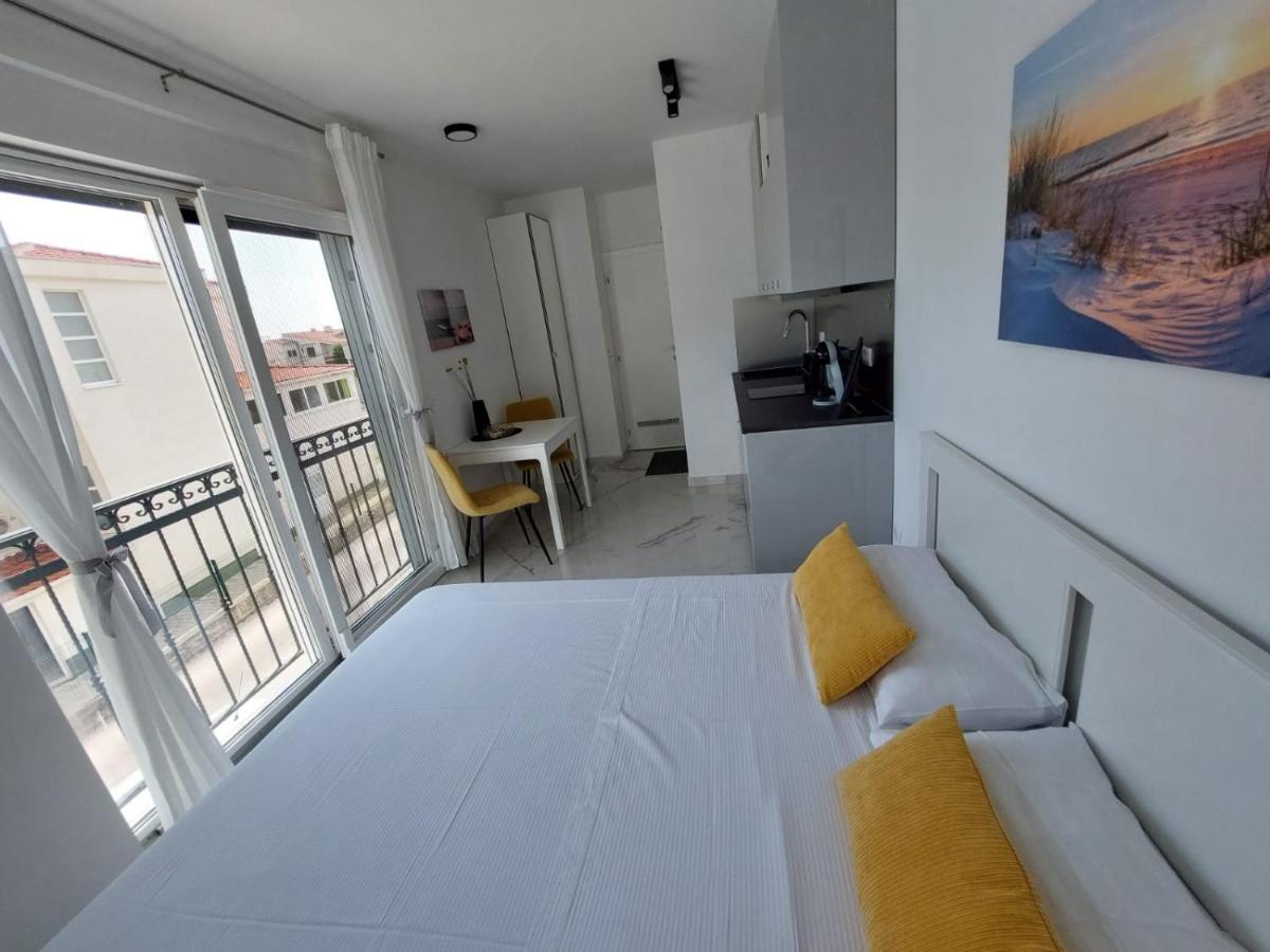 Ferienhaus Maestral - Kastel Kambelovac Kaštela Εξωτερικό φωτογραφία
