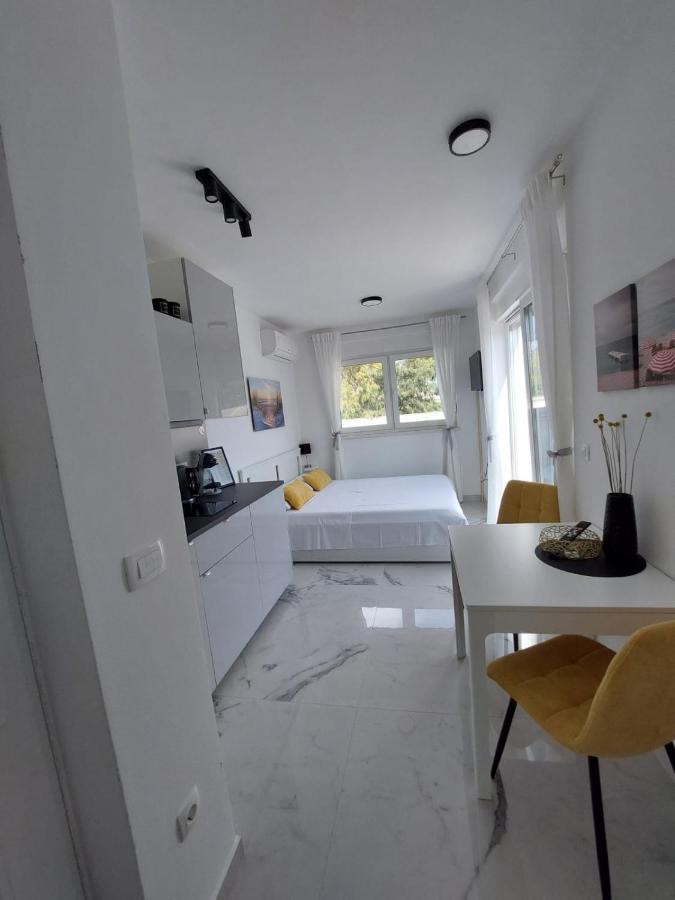 Ferienhaus Maestral - Kastel Kambelovac Kaštela Εξωτερικό φωτογραφία